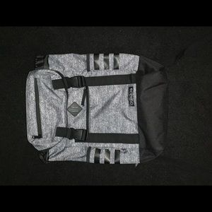 NWT adidas midvale III backpack